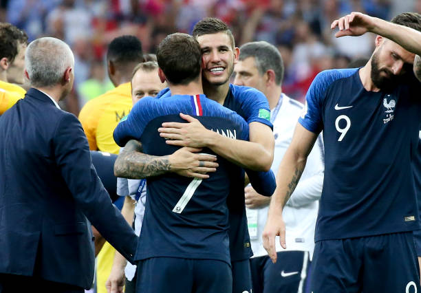 超赛场上 超赛场上